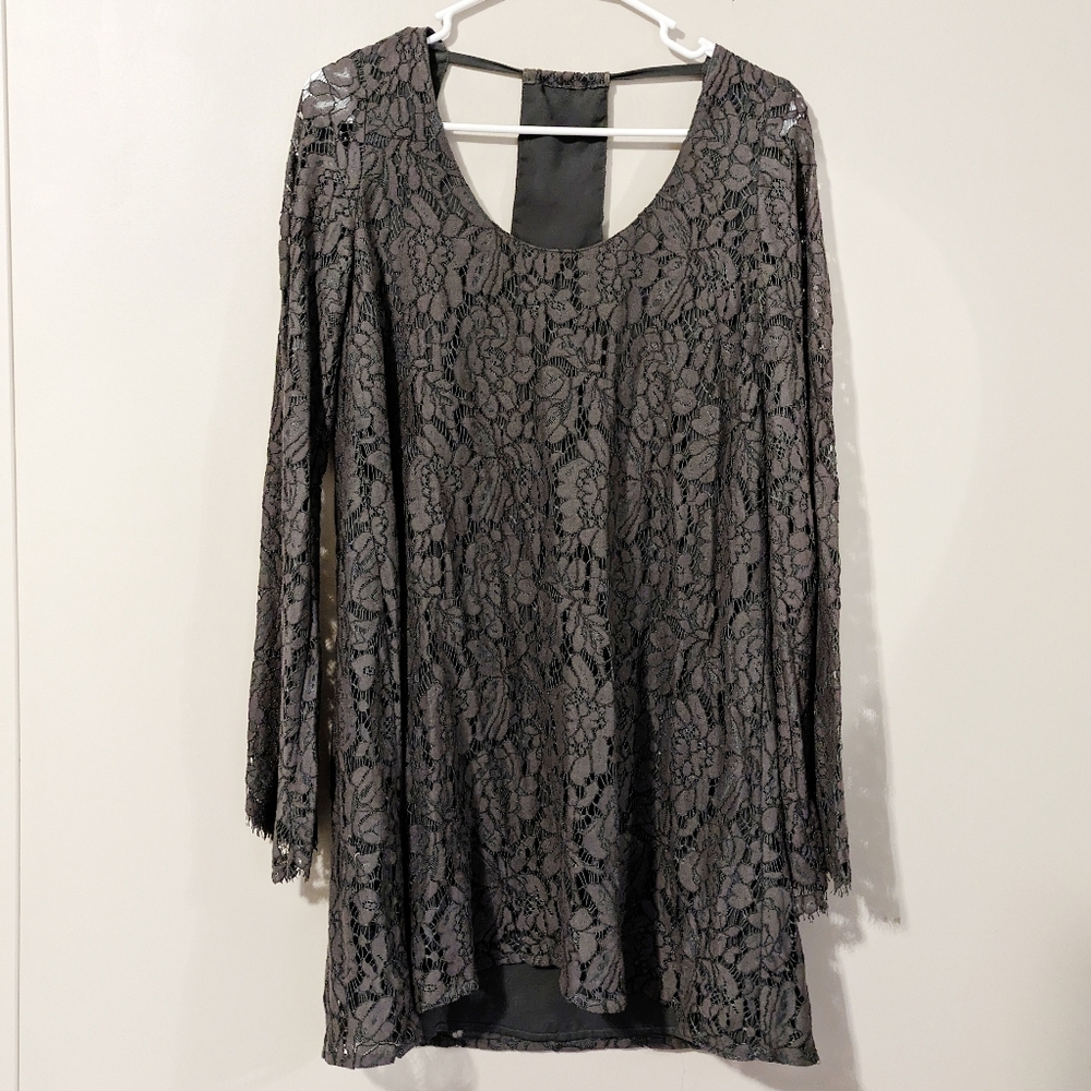 Chaser Rain or Shine oversized lace shift dress size XS in brown